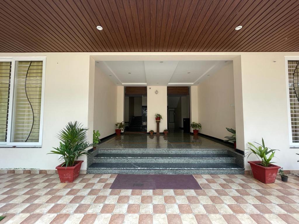 Aikya Kadri #Your Home Away From Home# Non Smoke# Vegetarians Preferred# Strictly For Families منغالور المظهر الخارجي الصورة